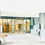 Mandarin Suites Opus Residence